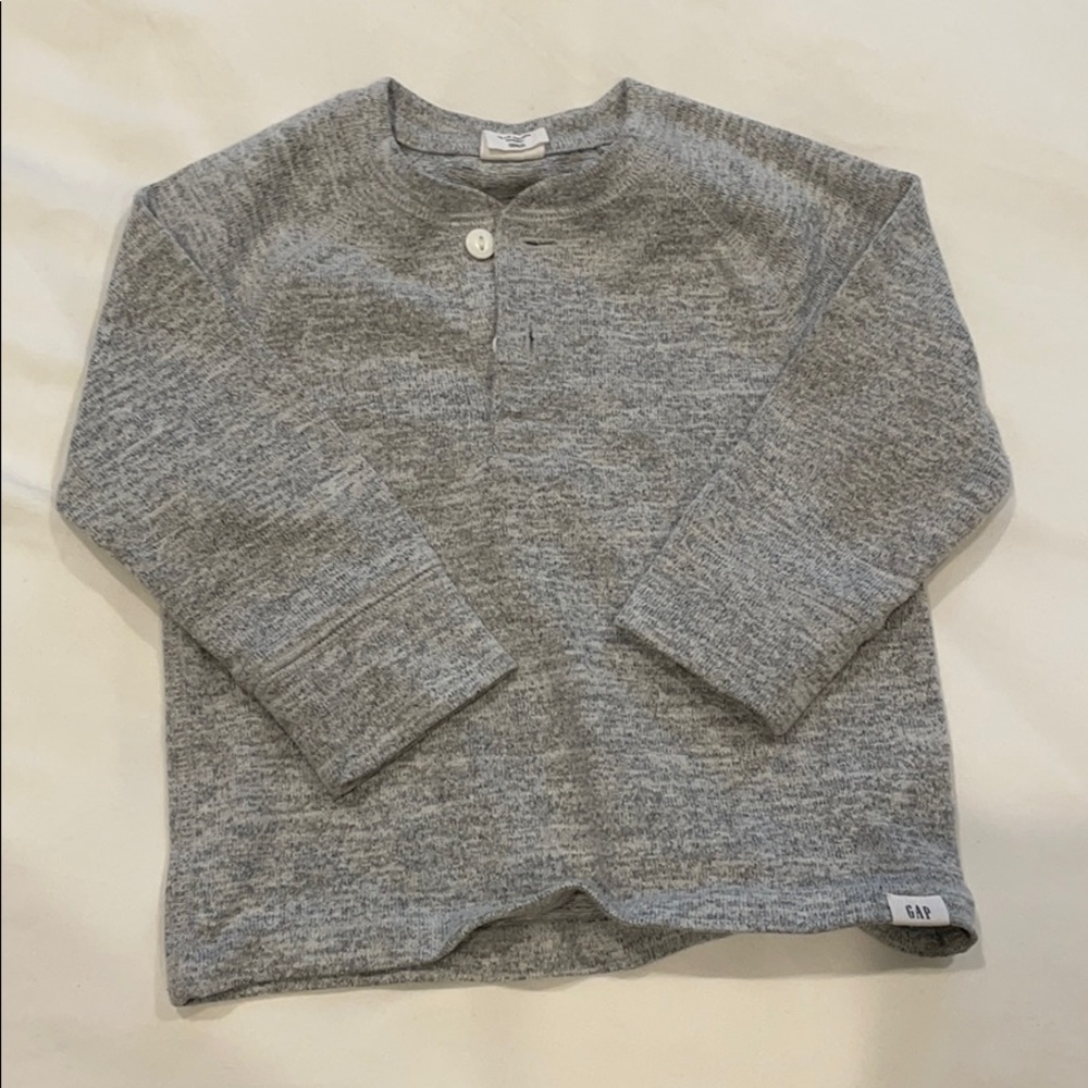 Gap knit top with Henley top